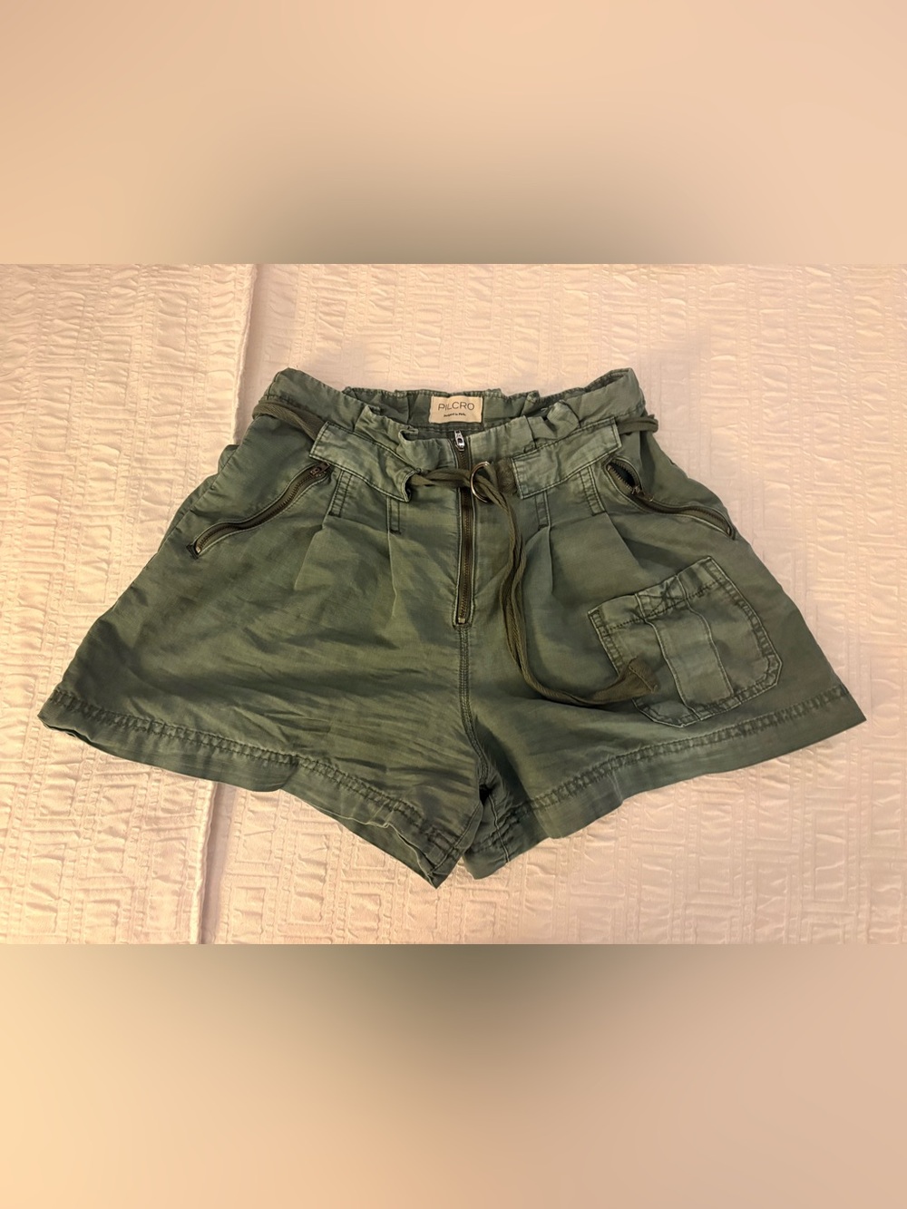 Pilcro olive green parachute cargo shorts